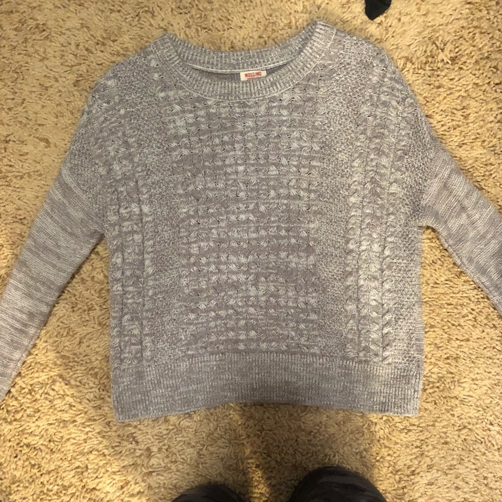 Target sweater - Picture 1 of 2